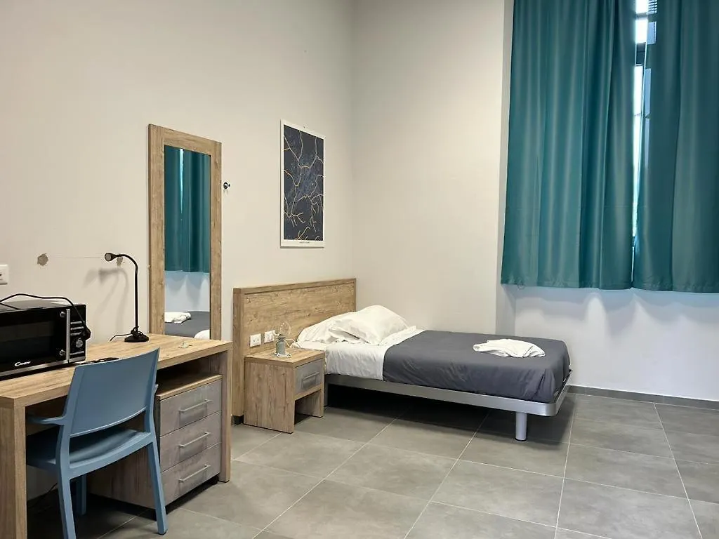 Aparthotel Sh Accademia Carrara 0*,  Italia