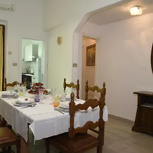 La Casa Di Nonna Videlma Carrara